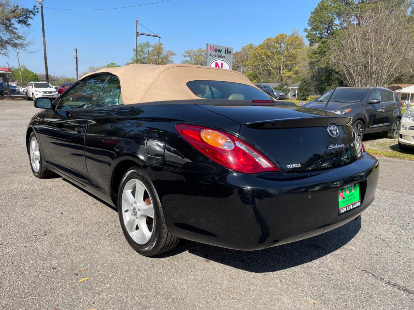 2006 BLACK TOYOTA CAMRY solaras (4T1FA38P26U) , Automatic transmission, located at 5103 Dorchester Rd., Charleston, SC, 29418-5607, (843) 767-1122, 36.245171, -115.228050 - Photo#4